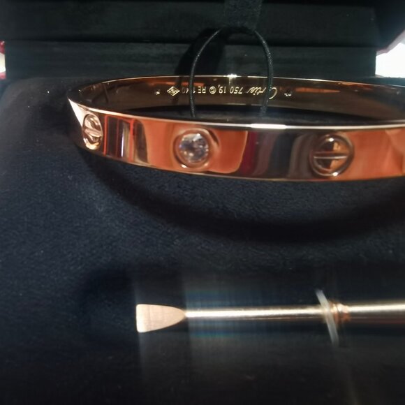 Cartier Gold Screw Love Bracelet Size 17 - Picture 3 of 5